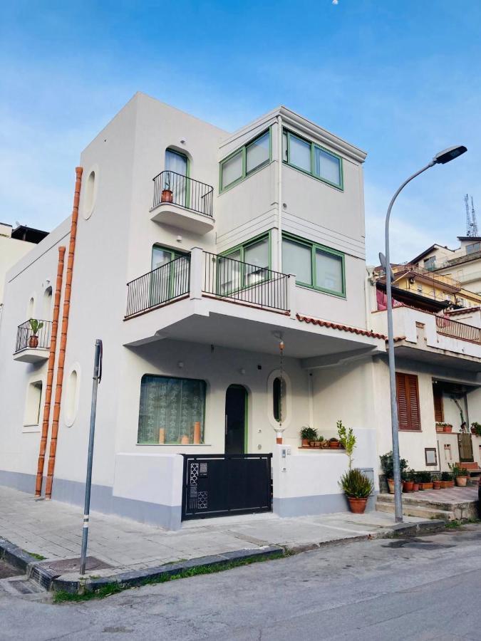 Casa Astura Apartamento Capo dʼOrlando Exterior foto